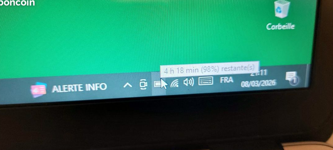 HP EliteBook 850 i5 pour pièces ou réparation