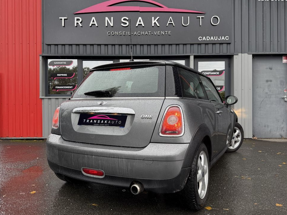 MINI HATCH R56 *TOIT OUVRANT* 1.4i - 95