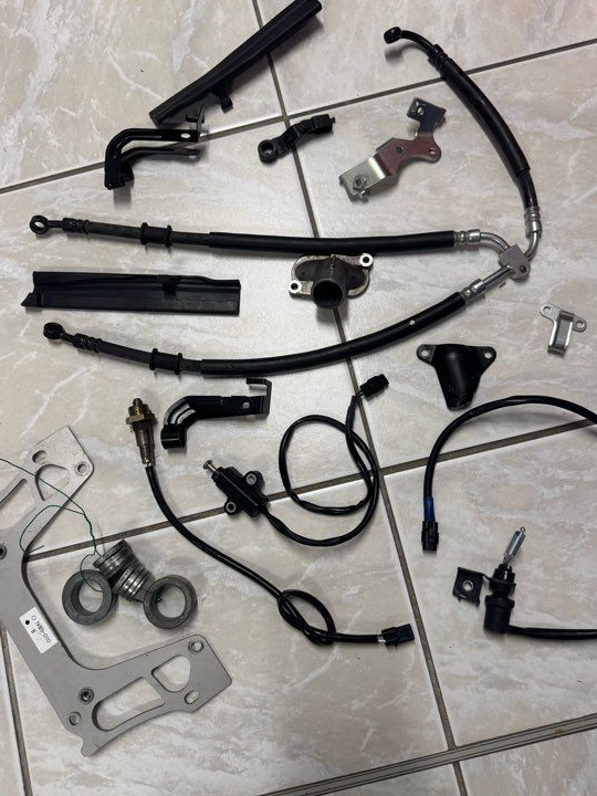 Pièces Yamaha r1 crossplane 2012