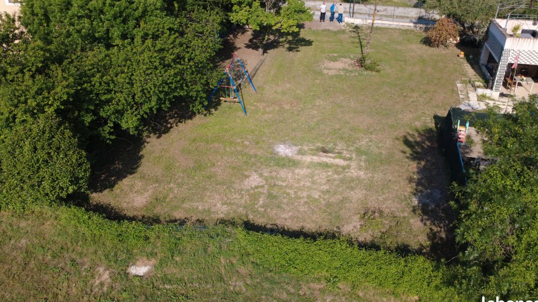 Terrain 501 m² LA MOTTE