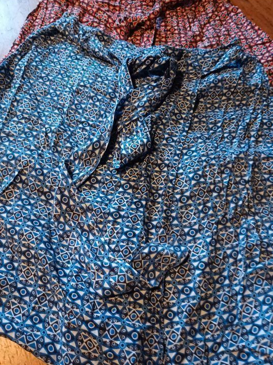 Jupe short 38/40 , Manteau quasi neuf 38/40 , Robe tunique 13e le lot
