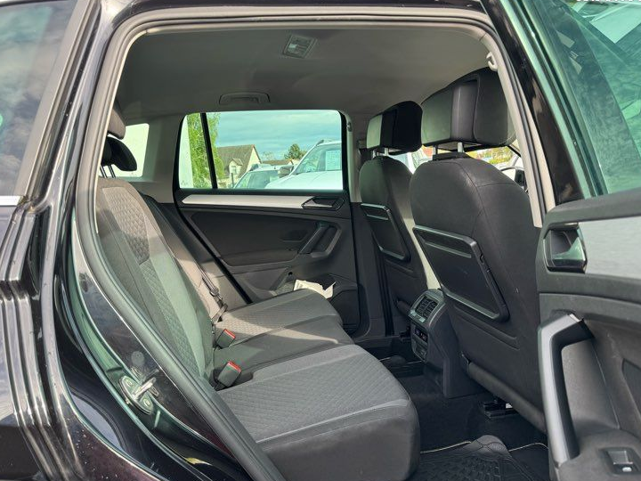 VOLKSWAGEN TIGUAN 2.0 TDI 115 Confortline gps Bluetooth caméra
