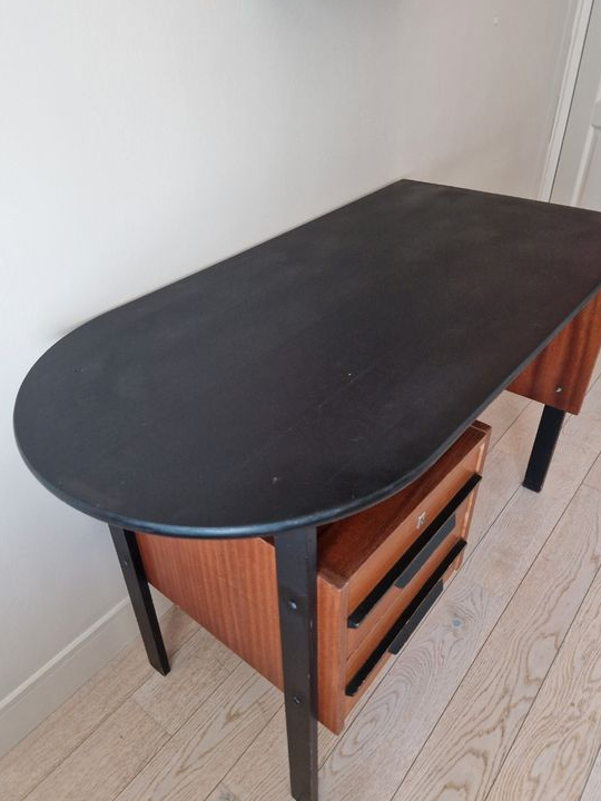 Bureau en bois vintage