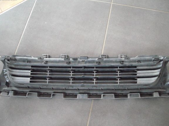 Grille de pare choc avant Peugeot 308 II