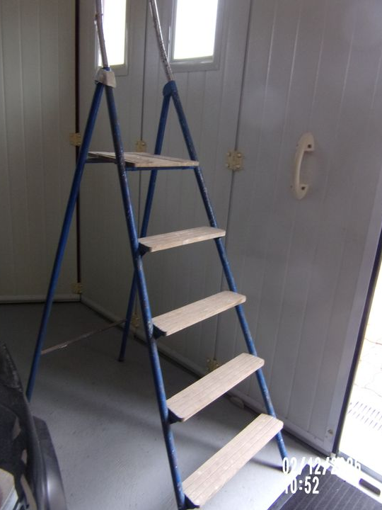 Escabeau bois et fer