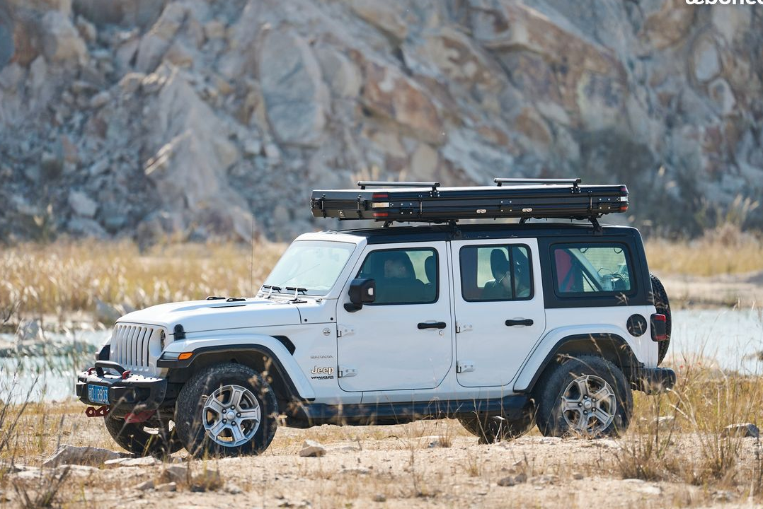 ☀️ Tente de toit coque rigide Rock Cruiser Pro Wild Land