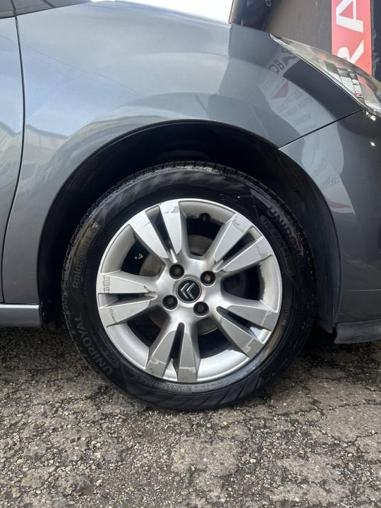 Citroën DS3 1.6 HDi90 (92) FAP So Chic