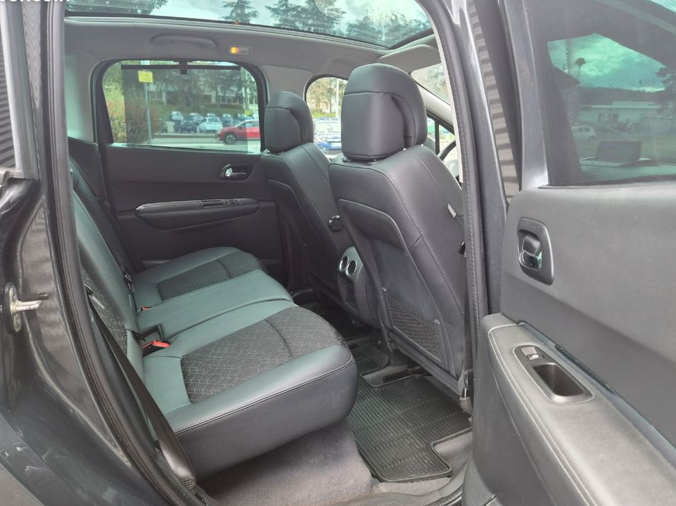 Peugeot 3008 2.0 hdi 150 gps/toit pano/affi tete/caméra/jantes/regul vitesse