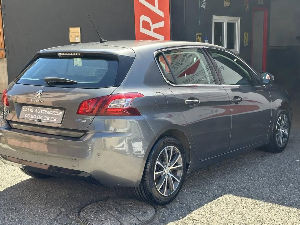 Peugeot 308 II 1.2 Puretech 110ch Style S&S 5p