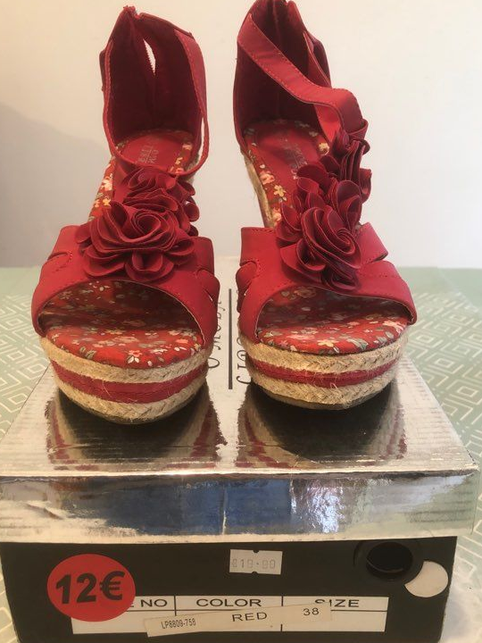 Chaussure femme neuve taille 37/38/
