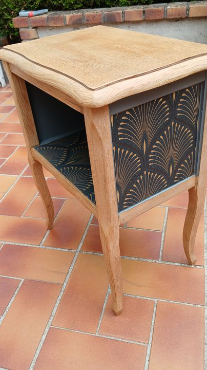 Table de chevet bois