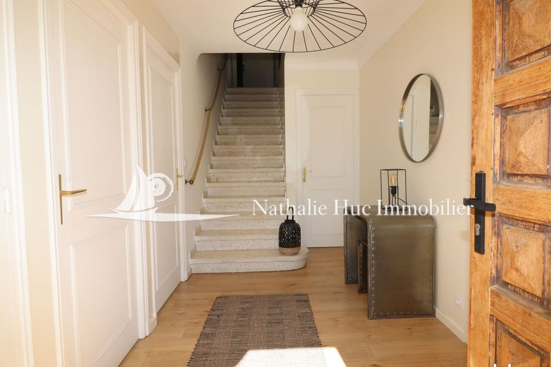Maison 6 pièces 200 m²