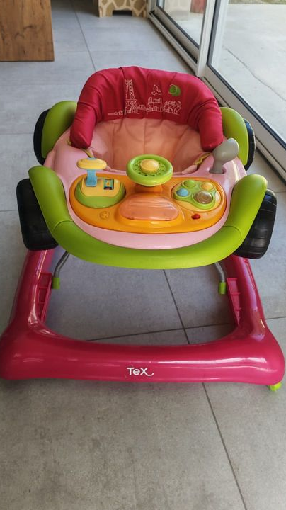 Youpala / trotteur voiture