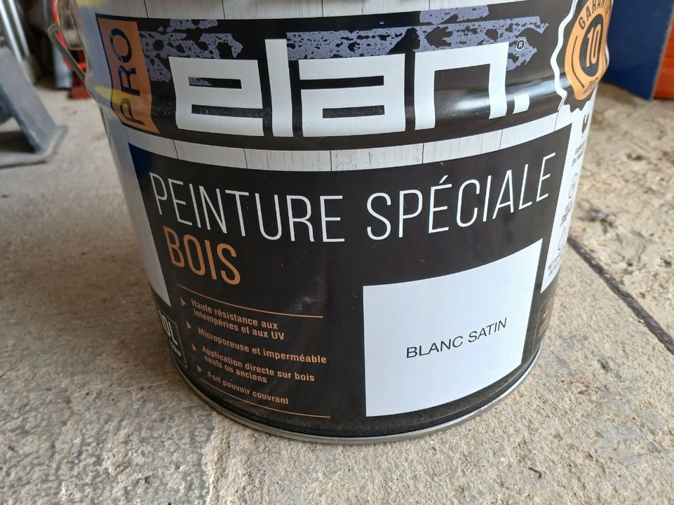 Peinture spéciale bois