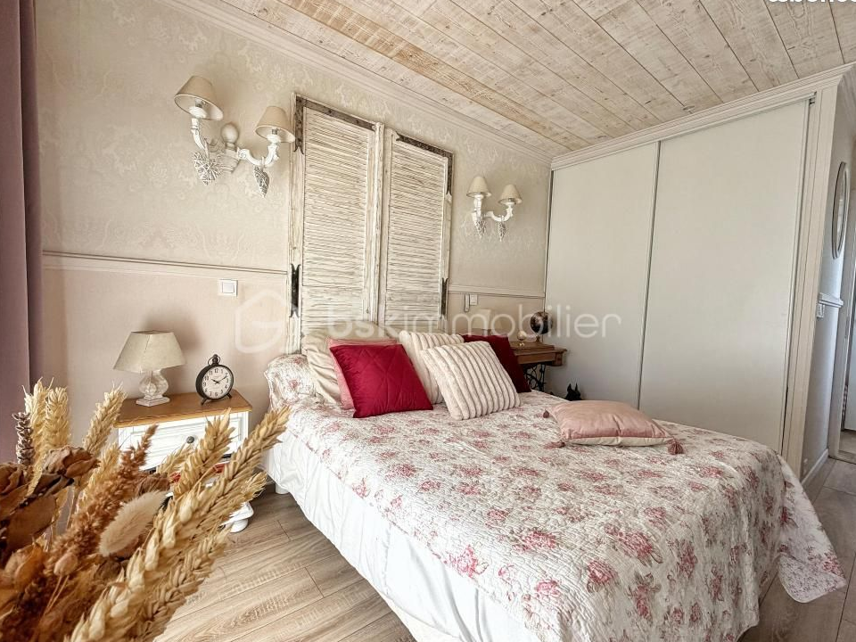 Maison 9 pièces 207 m²