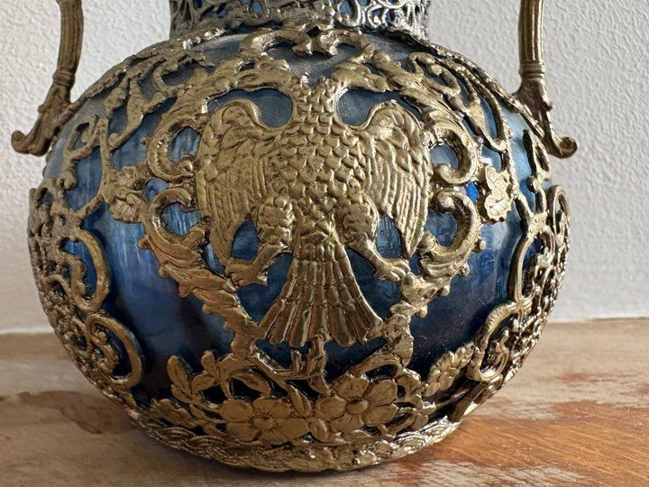 Art nouveau 14 vase cassé verre bleu cerclage métal argenté ciselé aigle papillons vintage ancien