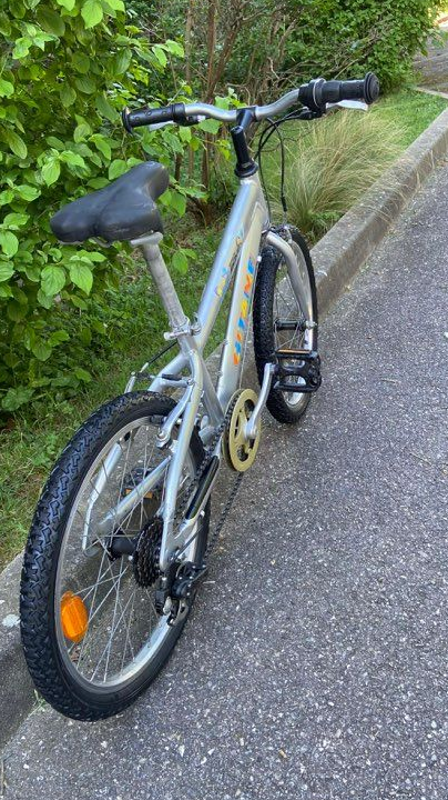Vélo 20 pouces GITANE Pour enfant 6-10 ans en très bon état