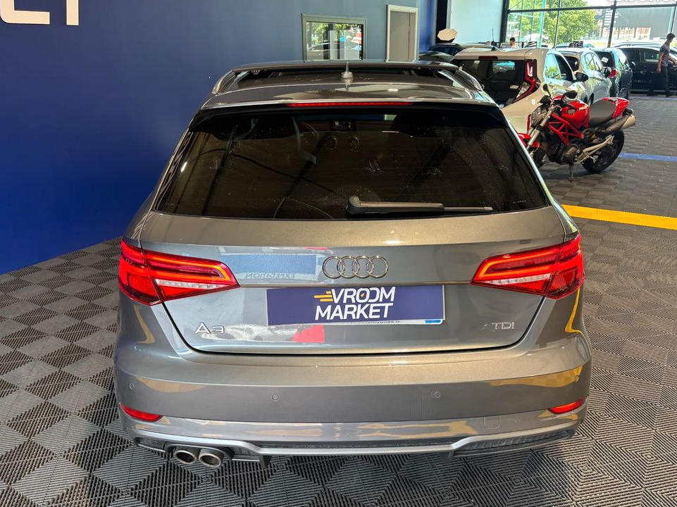 AUDI A3 Sportback 2.0 D 150ch S line - 2017 - Toit ouvrant - Sièges électriques chauffants - Suivi complet