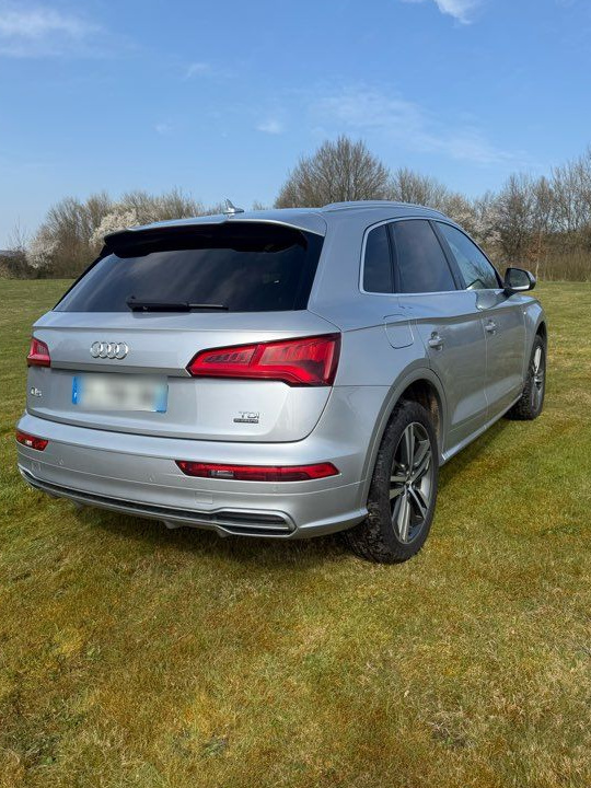 Audi Q5 40 TDI 190 CV 2.0 L Sline Quattro S tronic 7