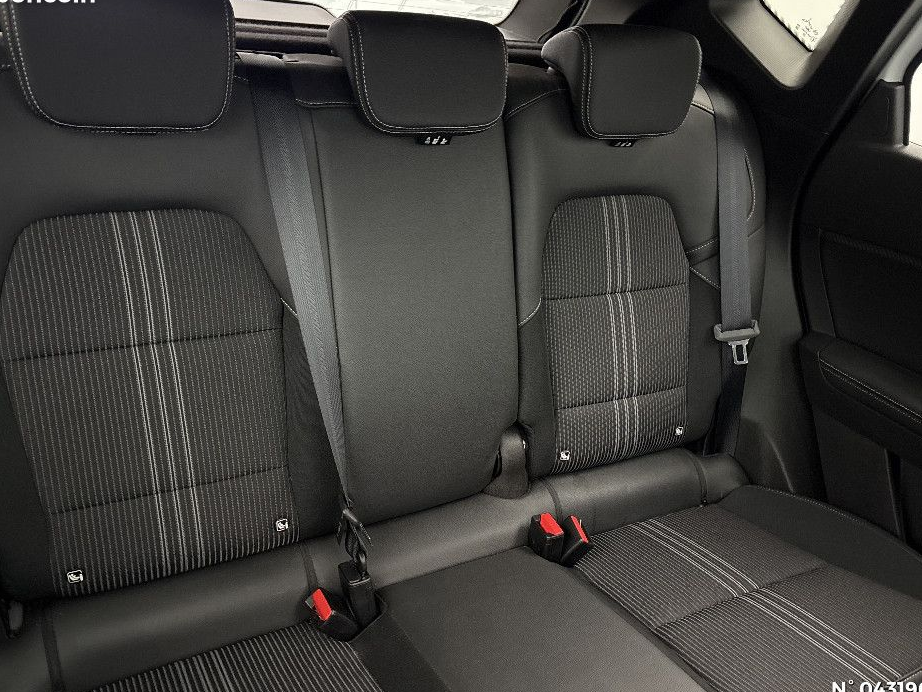 Renault Captur E-Tech full hybrid 145 Engineered