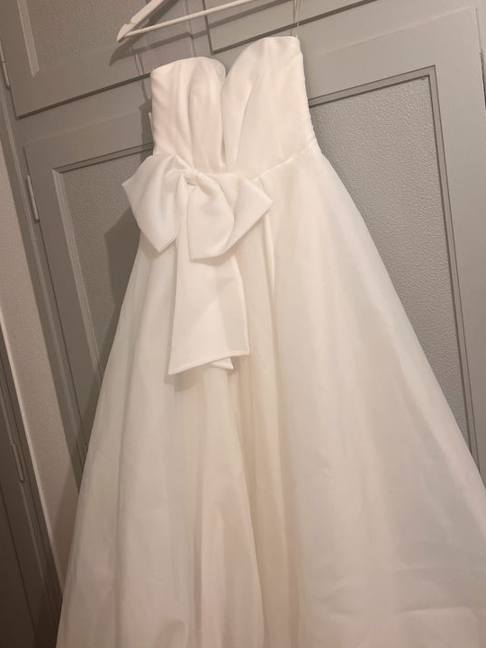 Robe de mariée neuve 280 euros