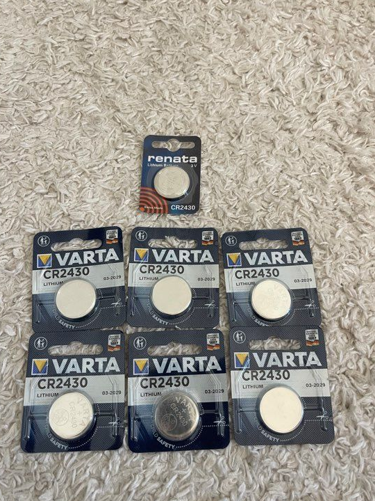 Lot de pile neuve (LR14, LR20 et CR2430)