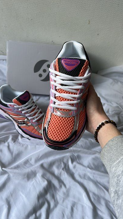 Saucony saumon omni pro grid 9