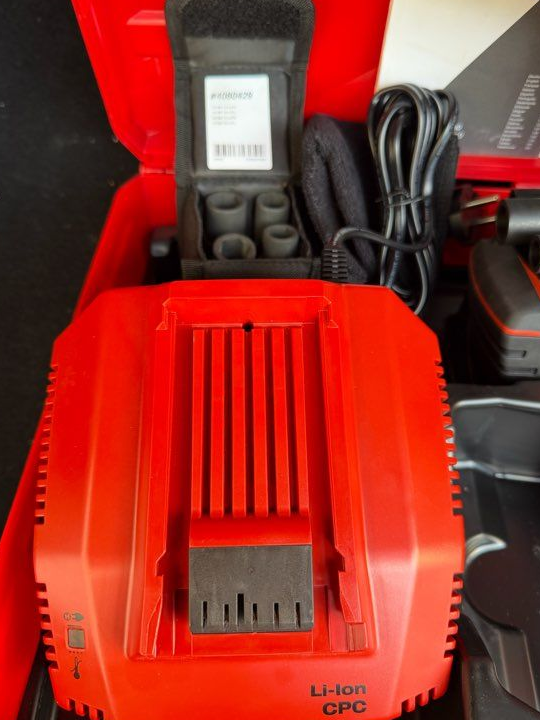 Boulonneuse HILTI SIW 22T-A ( neuve )
