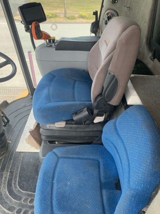 New Holland CR 9080