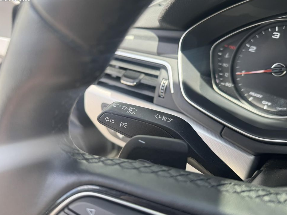 AUDI A4 Allroad 40 TDI 204 S Tronic 7 Quattro Design