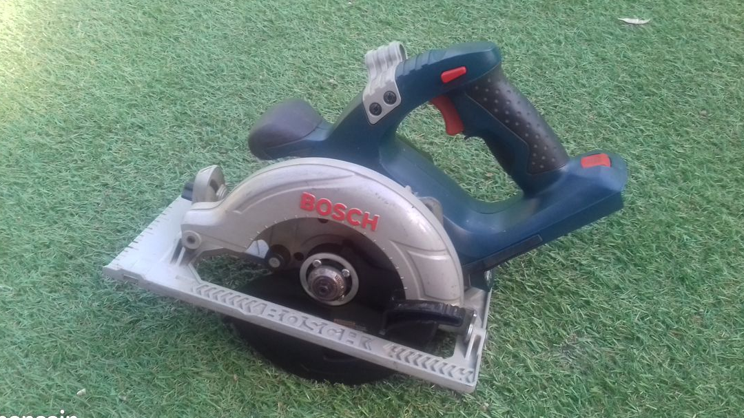 Scie circulaire bosch 36v