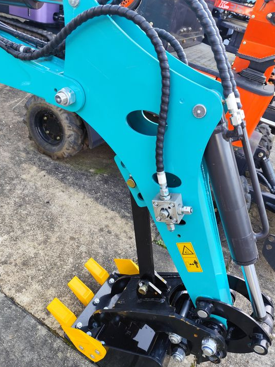 Mini pelle LYROMS 800kg Diesel