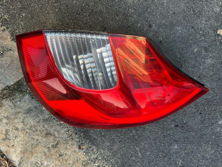 Feux arrières Renault Scenic droite