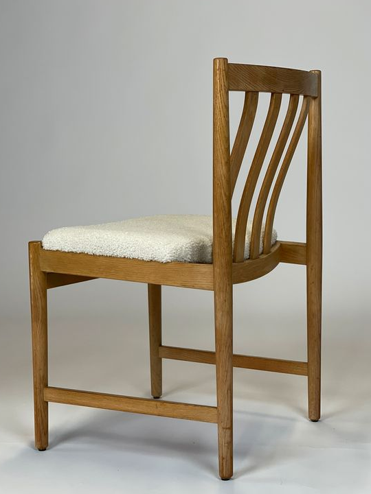 Lot de 6 chaises scandinaves des années 60 en chêne