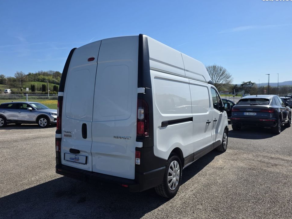 16855 HT - Trafic L2H2 DCI 120 Pack Extra