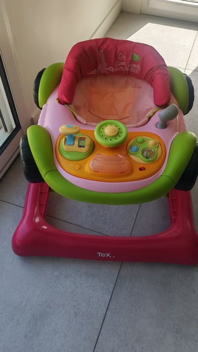 Youpala / trotteur voiture