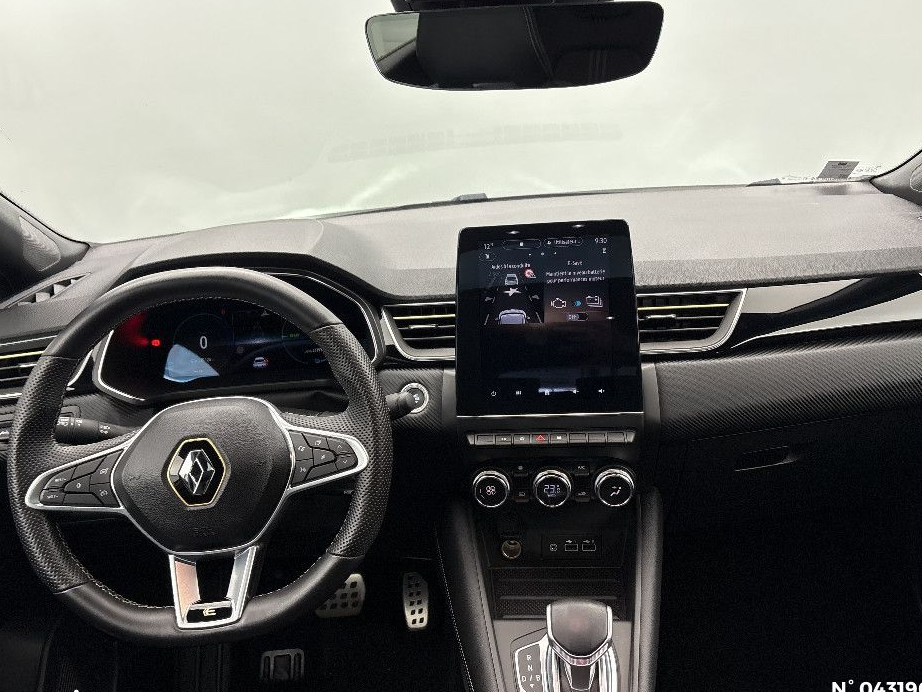 Renault Captur E-Tech full hybrid 145 Engineered