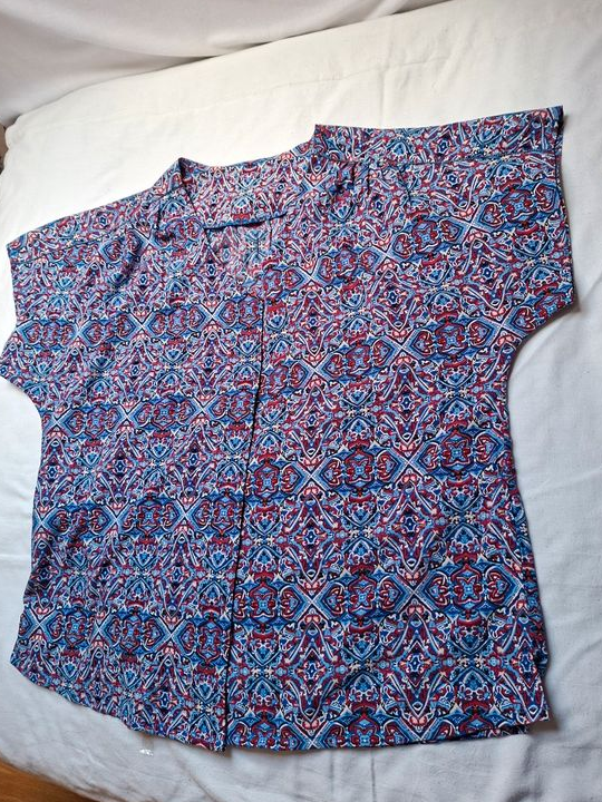 Tunique taille 44/46 neuf