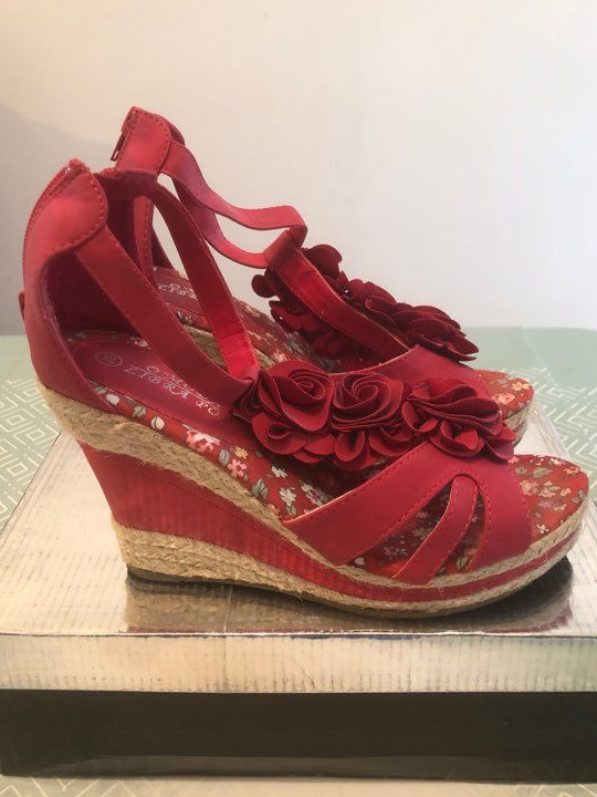 Chaussure femme neuve taille 37/38/