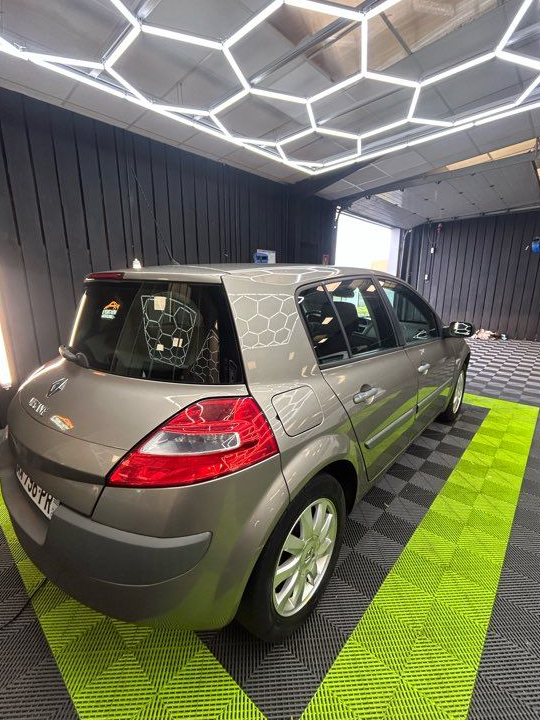 Renault Mégane II Hatchback 1.5 dCi 106cv CARTE GRISE OFFERTE