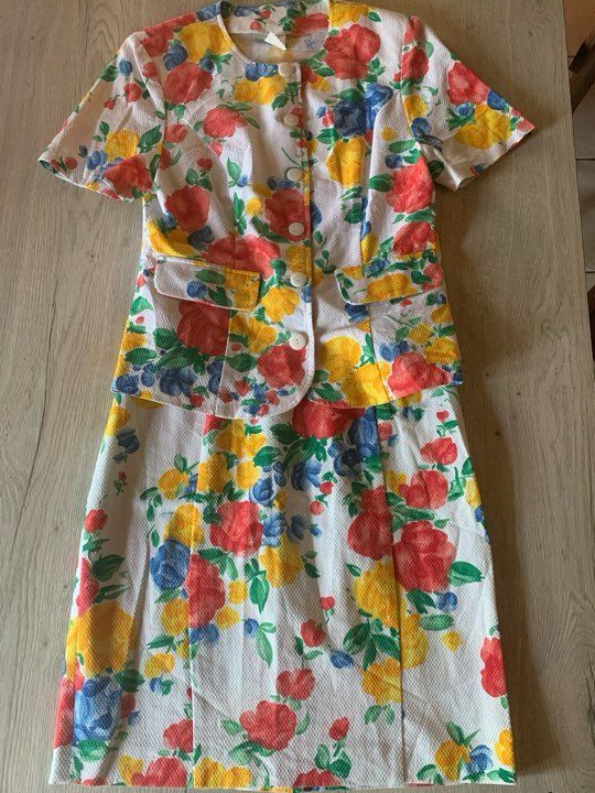 Tailleur jupe en coton fleuri - vintage 80 - taille 36