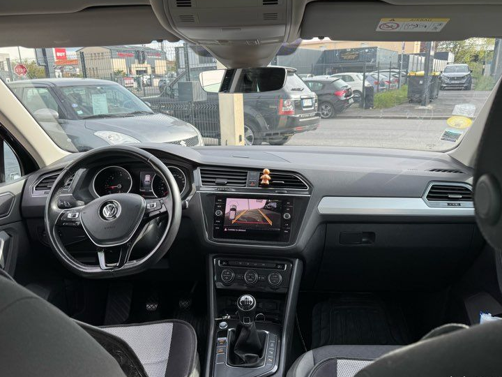 VOLKSWAGEN TIGUAN 2.0 TDI 115 Confortline gps Bluetooth caméra