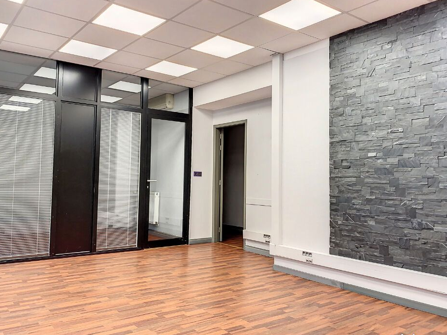 Local commercial 67 m²