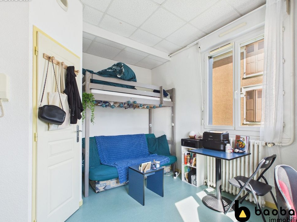 Studio 1 pièce 15 m²