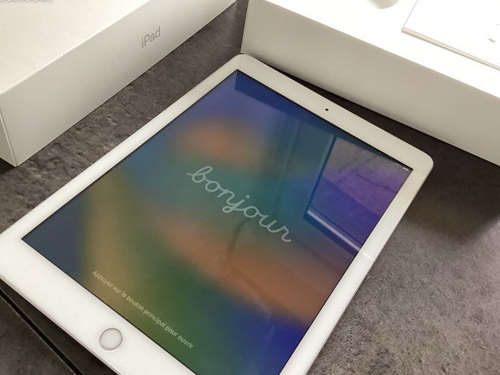 Vends ipad 128Go réinitialisé sans chargeur