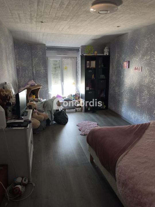 Maison 7 pièces 195 m²