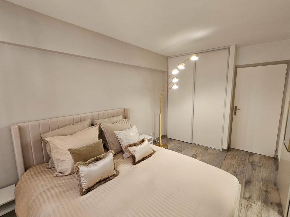 Location Meublée - Superbe grand 2/3 Pièces avec Terrasse Solarium – Le Cannet