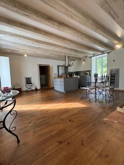 Maison 5 pièces 158 m²