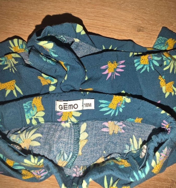 Short Fluide Bleu Canard 18M Gémo Haut Tropical Léopard Ceinture à Nouer