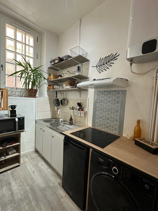 Studio meublé location courte durée- Centre historique Bordeaux